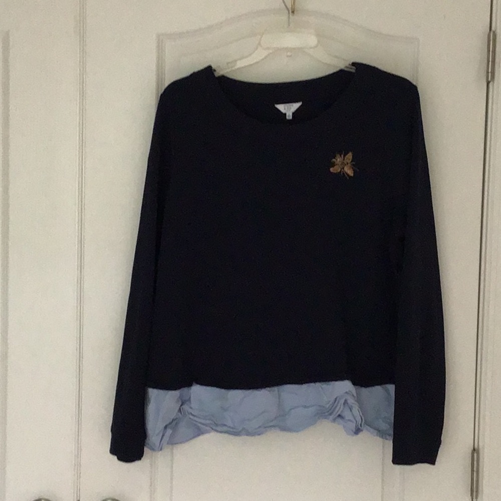 Navy blue top